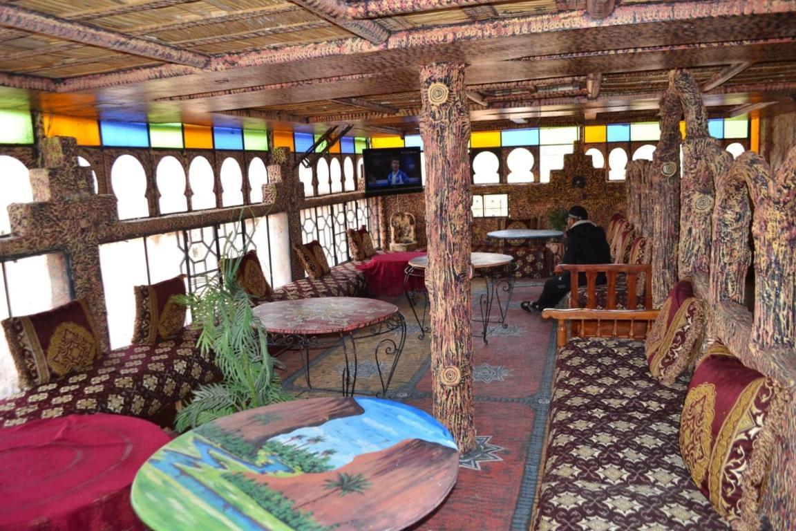 Hotel Amgoune Boumalne エクステリア 写真